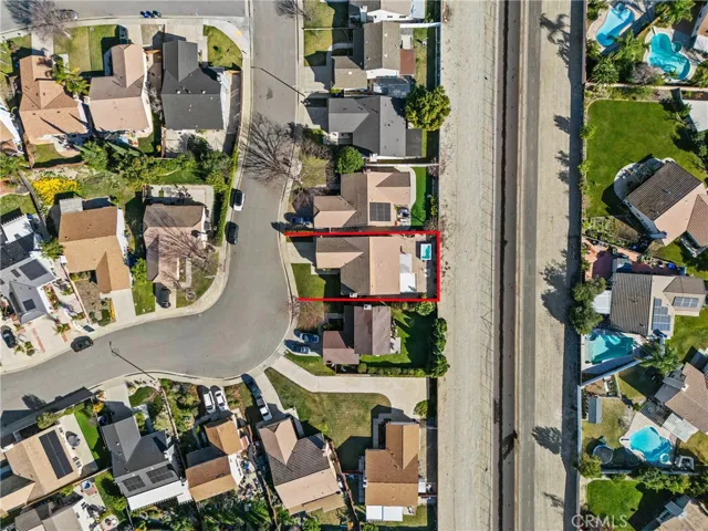 drone image- house outline