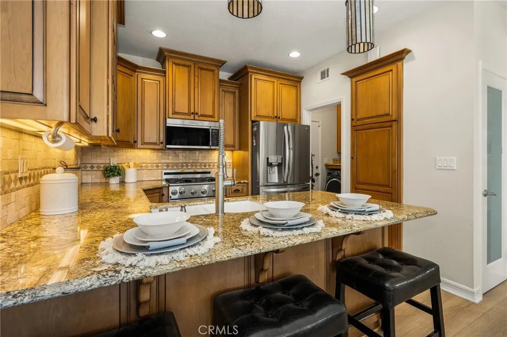 39 Touraine Place, Lake Forest, California 92610 home-pic-23