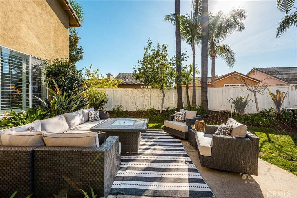 39 Touraine Place, Lake Forest, California 92610 home-pic-45