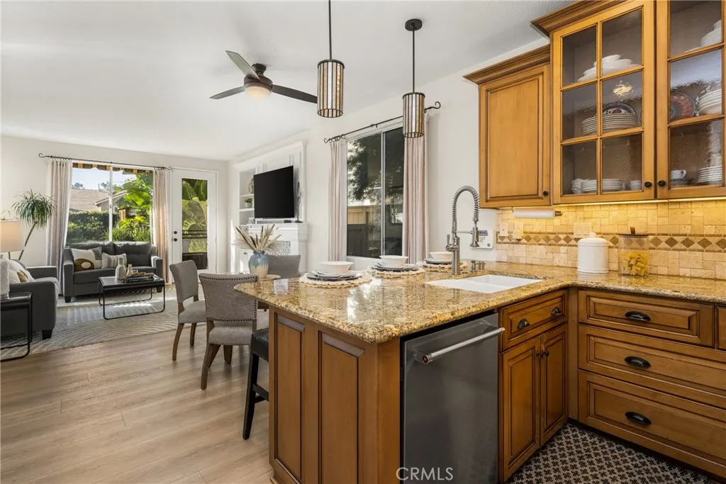 39 Touraine Place, Lake Forest, California 92610 home-pic-25