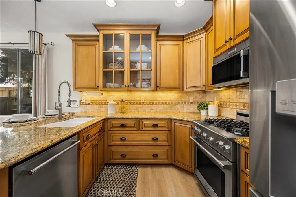 39 Touraine Place, Lake Forest, California 92610 home-pic-24