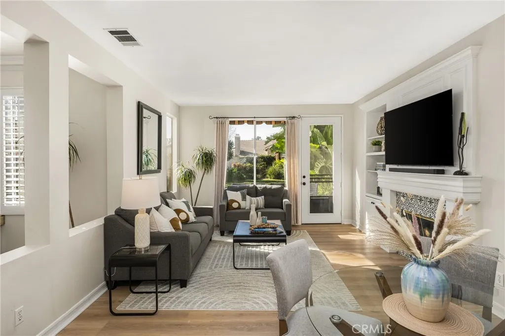 39 Touraine Place, Lake Forest, California 92610 home-pic-13