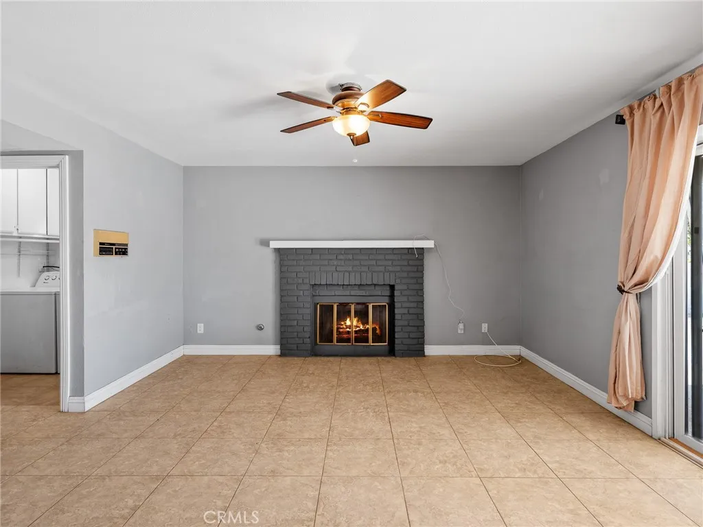 2425 Hyatt, San Bernardino, California 92407 home-pic-13