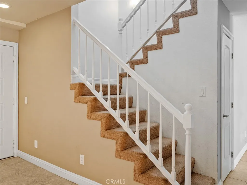 2425 Hyatt, San Bernardino, California 92407 home-pic-17