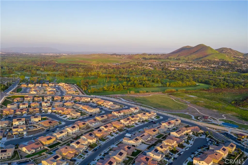 11829 Confluence Dr, Jurupa Valley, California 91752 home-pic-35