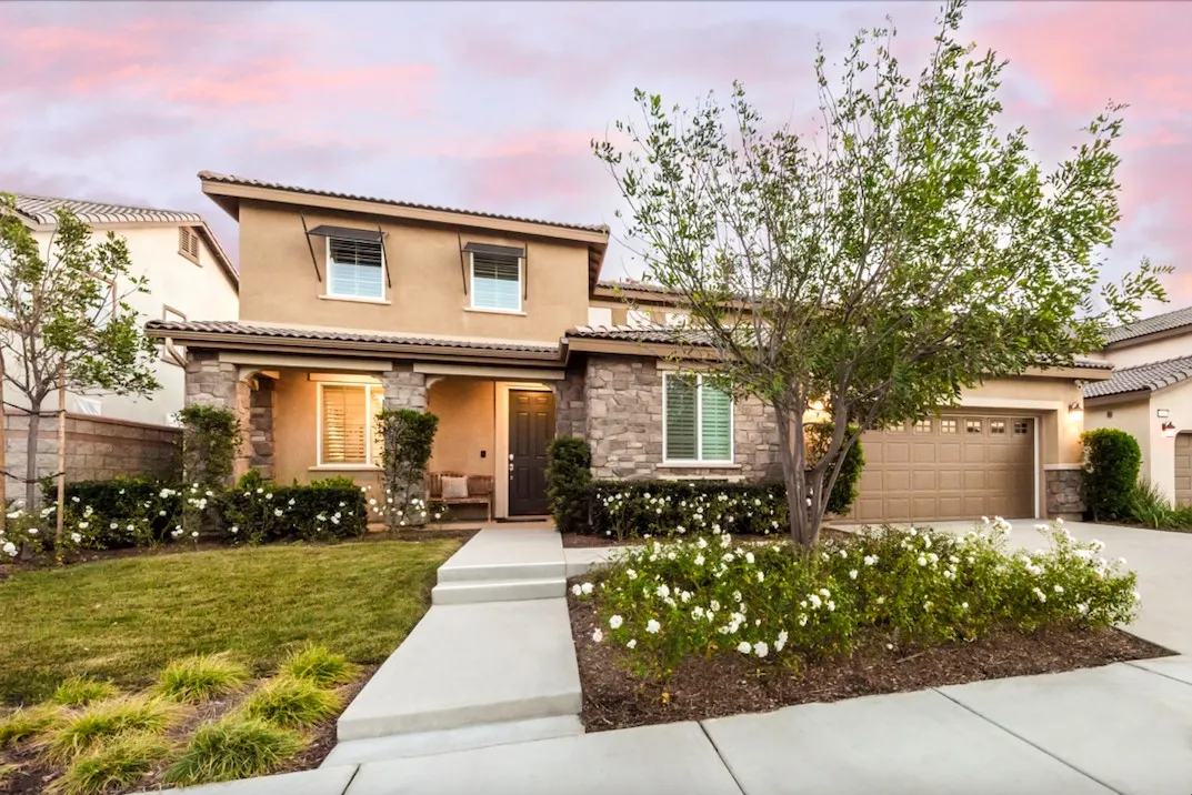 11829 Confluence Dr, Jurupa Valley, California 91752 home-pic-1