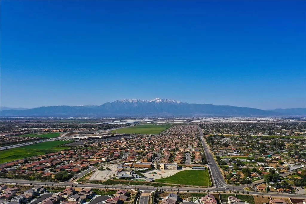 11829 Confluence Dr, Jurupa Valley, California 91752 home-pic-39