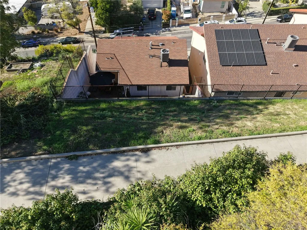 1832 Redcliff Street, Los Angeles, California 90026 home-pic-28