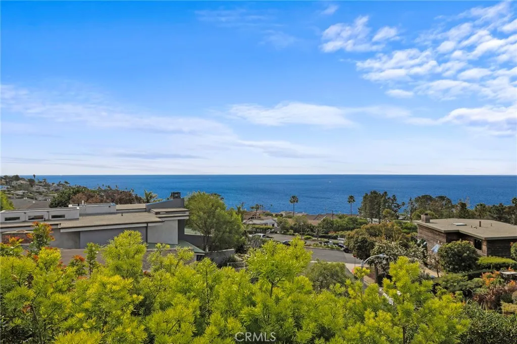 Sweeping ocean views from the upper living room deck Sweeping ocean views from the upper living room deck