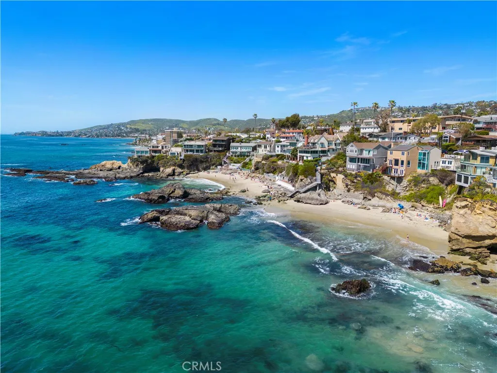 Moments from some of Laguna's most iconic beaches such as, "Wood's Cove" Moments from some of Laguna's most iconic beaches such as, "Wood's Cove"