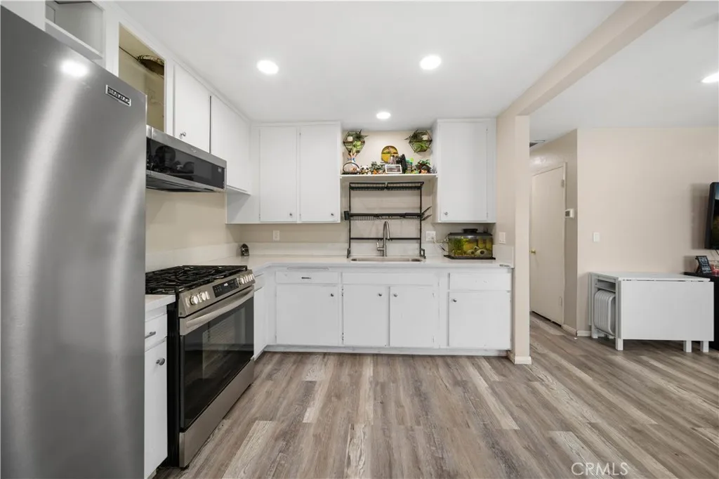 43352 Edson, Lancaster, California 93536 home-pic-10