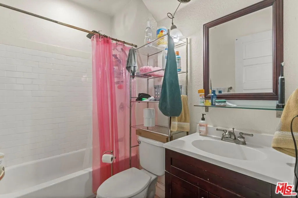 1348 Kellam Avenue, Los Angeles, California 90026 home-pic-30