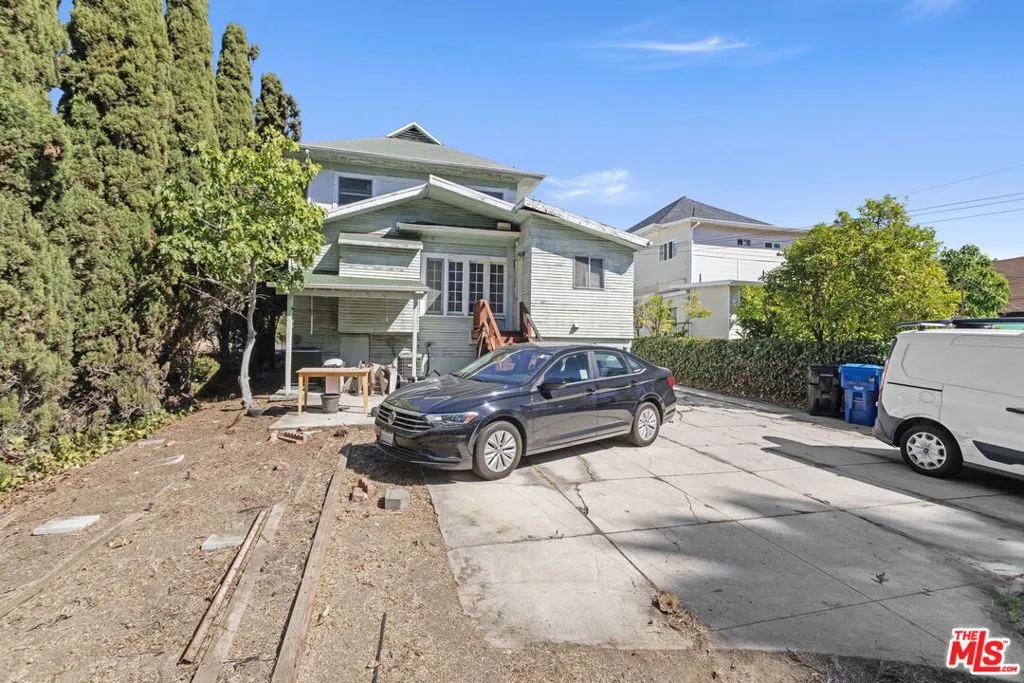1348 Kellam Avenue, Los Angeles, California 90026 home-pic-35