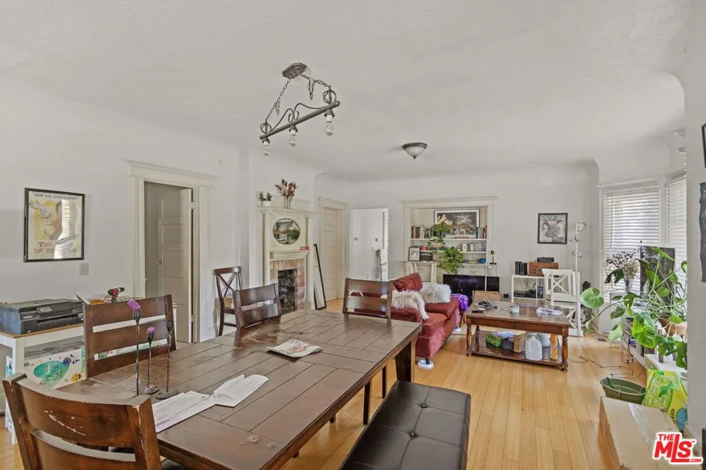 1348 Kellam Avenue, Los Angeles, California 90026 home-pic-9