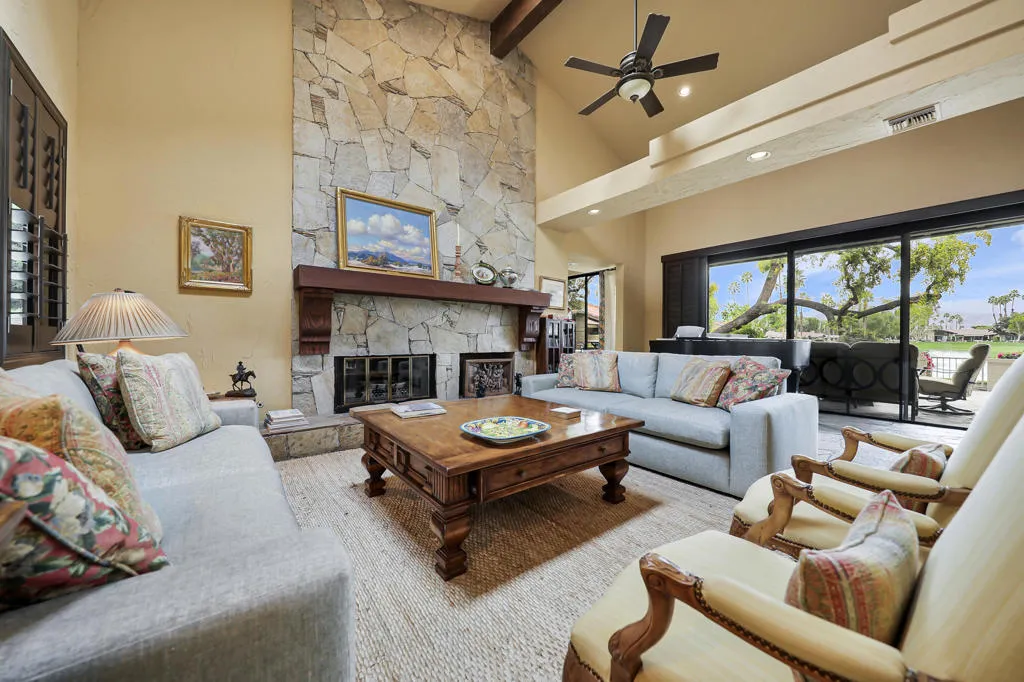 409 Bouquet Canyon Drive, Palm Desert, California 92211 home-pic-8