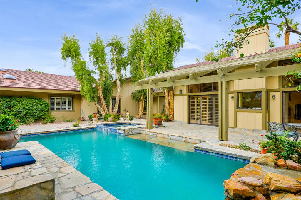 409 Bouquet Canyon Drive, Palm Desert, California 92211 home-pic-5