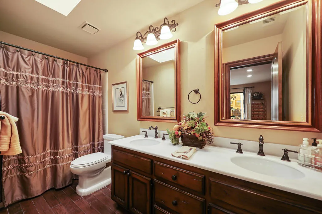 409 Bouquet Canyon Drive, Palm Desert, California 92211 home-pic-25