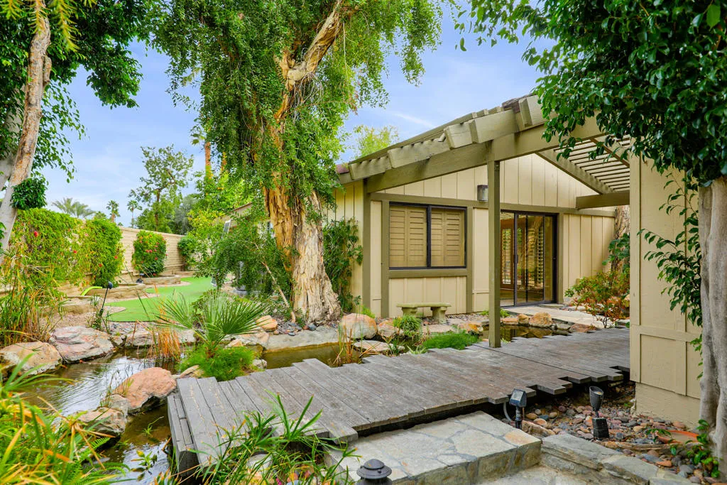 409 Bouquet Canyon Drive, Palm Desert, California 92211 home-pic-3