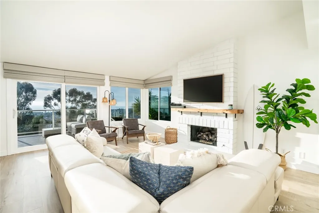 19 Vista Del Ponto 66, San Clemente, California 92672 home-pic-8