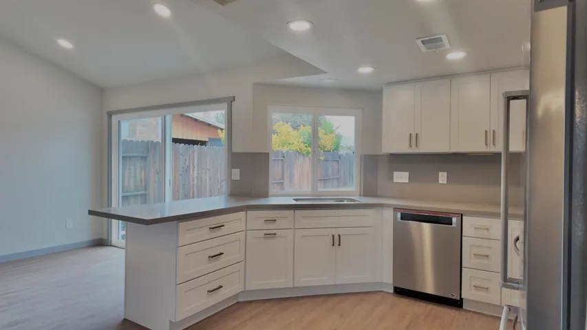 7808 Camrose Way, Sacramento, California 95828