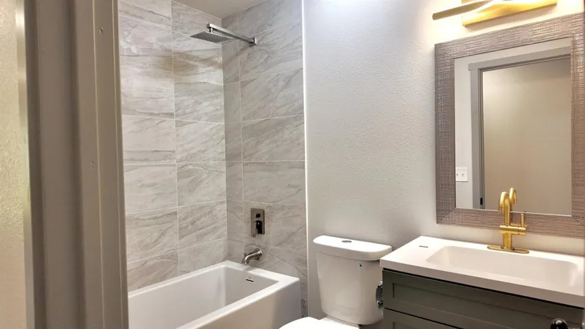 7808 Camrose Way, Sacramento, California 95828