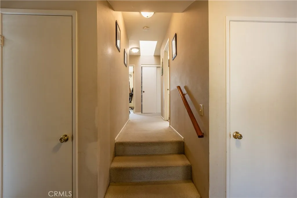 910 E Glendale, Orange, California 92865 home-pic-9
