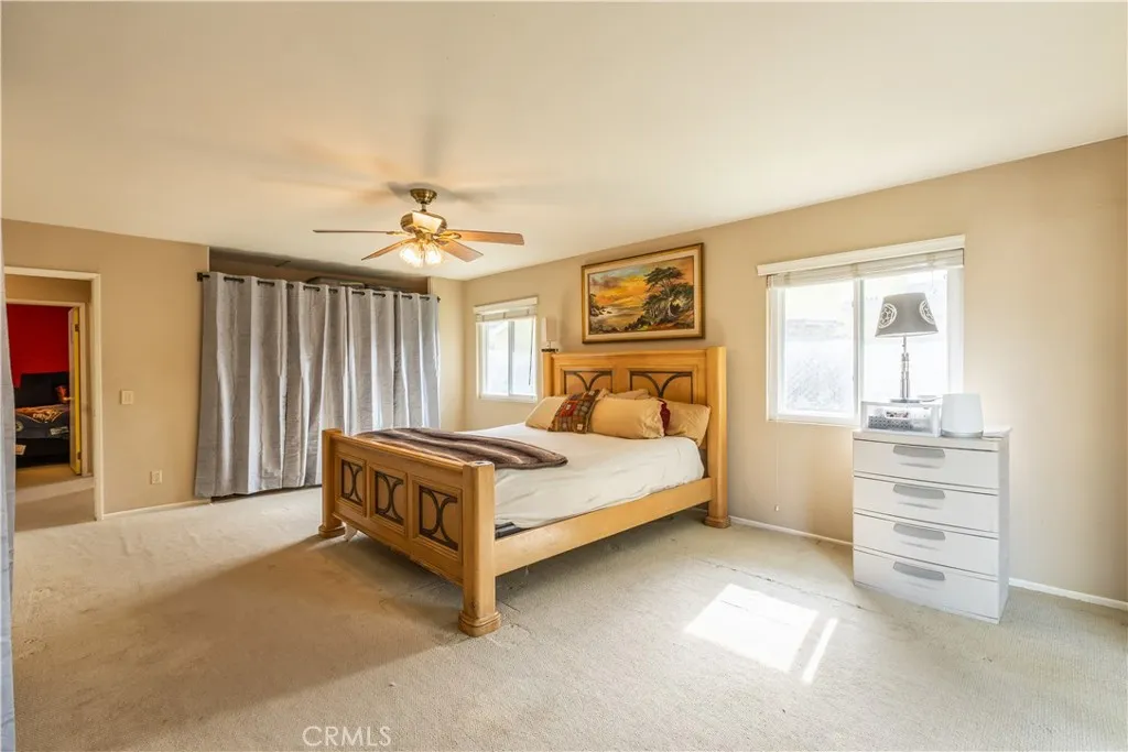 910 E Glendale, Orange, California 92865 home-pic-16