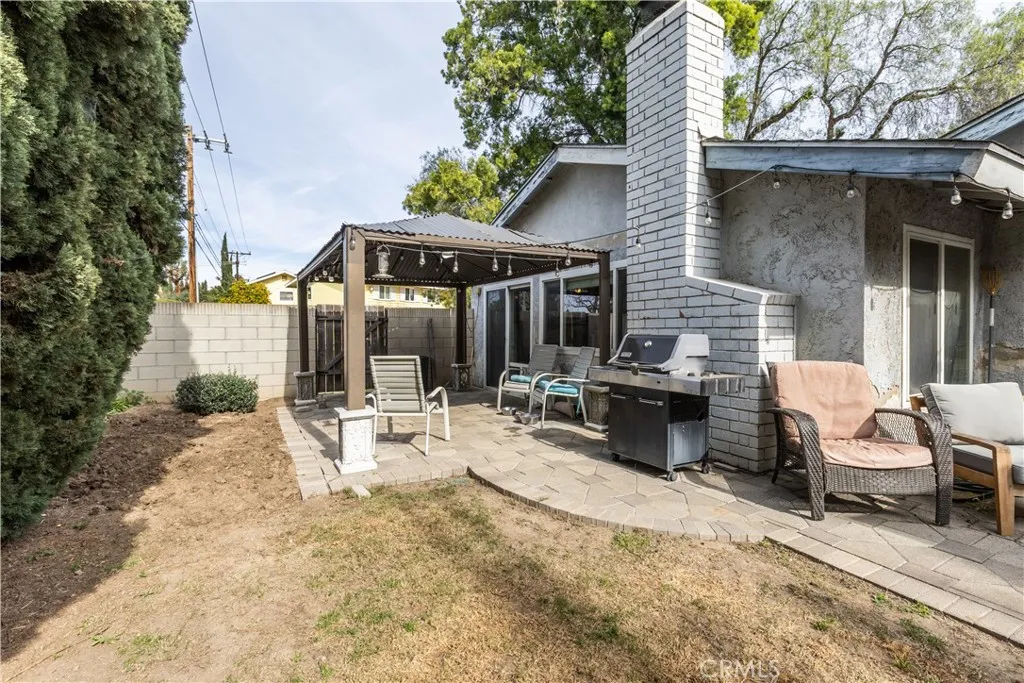 910 E Glendale, Orange, California 92865 home-pic-21