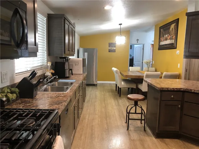 4901 Green River 292, Corona, California 92878