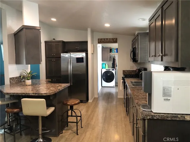 4901 Green River 292, Corona, California 92878