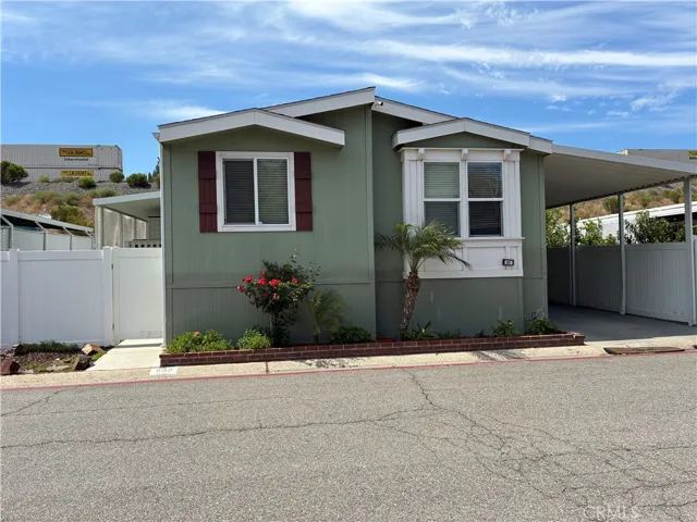 4901 Green River 292, Corona, California 92878
