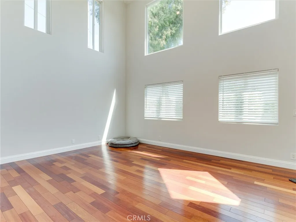 12621 Costa Drive, Hawthorne, California 90250 home-pic-7