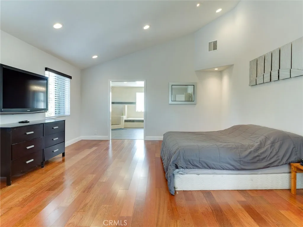 12621 Costa Drive, Hawthorne, California 90250 home-pic-44