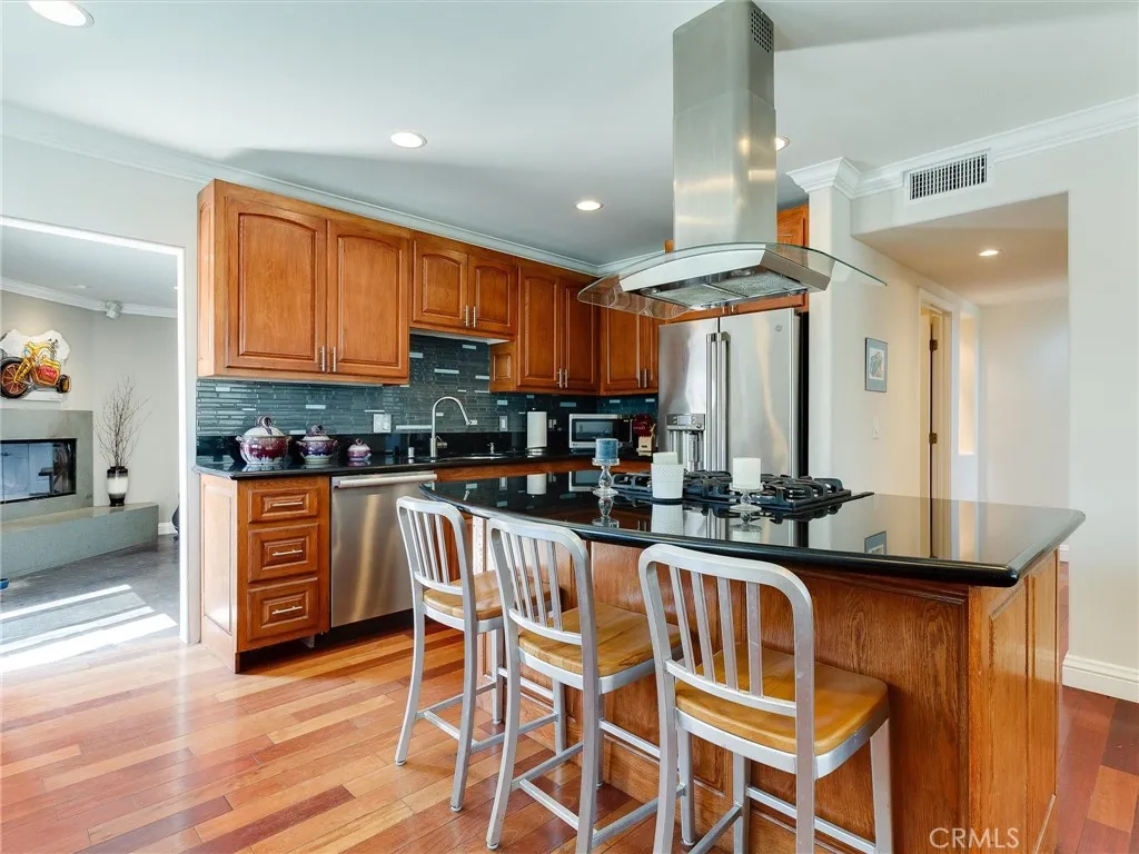 12621 Costa Drive, Hawthorne, California 90250 home-pic-18