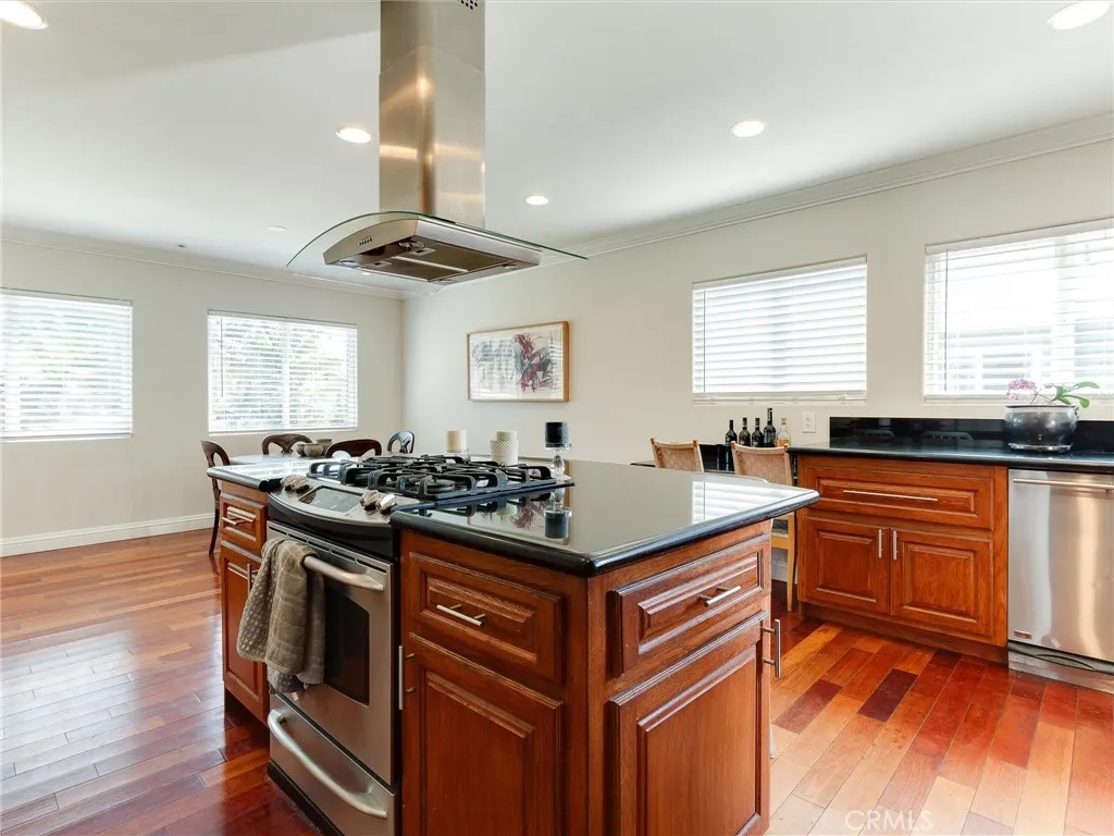 12621 Costa Drive, Hawthorne, California 90250 home-pic-20