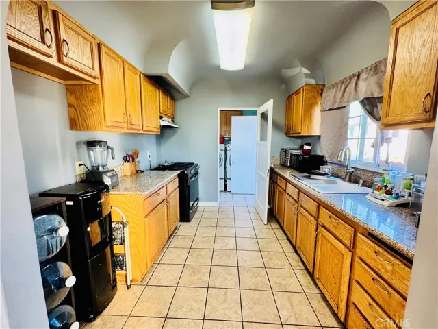 3439 Siskiyou, Los Angeles, California 90023