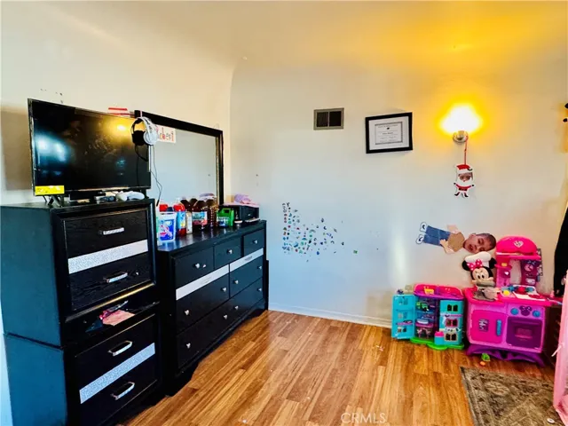 3439 Siskiyou, Los Angeles, California 90023