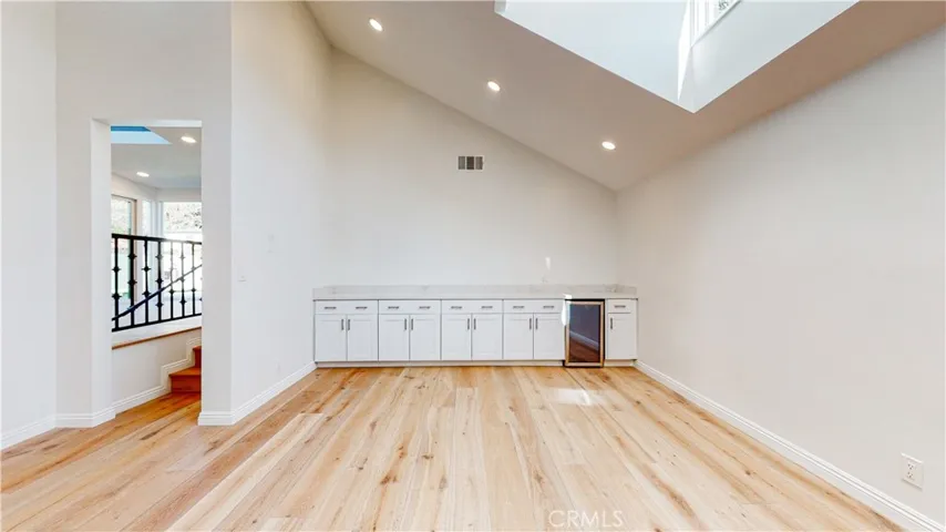 Game Room w/mini fridge