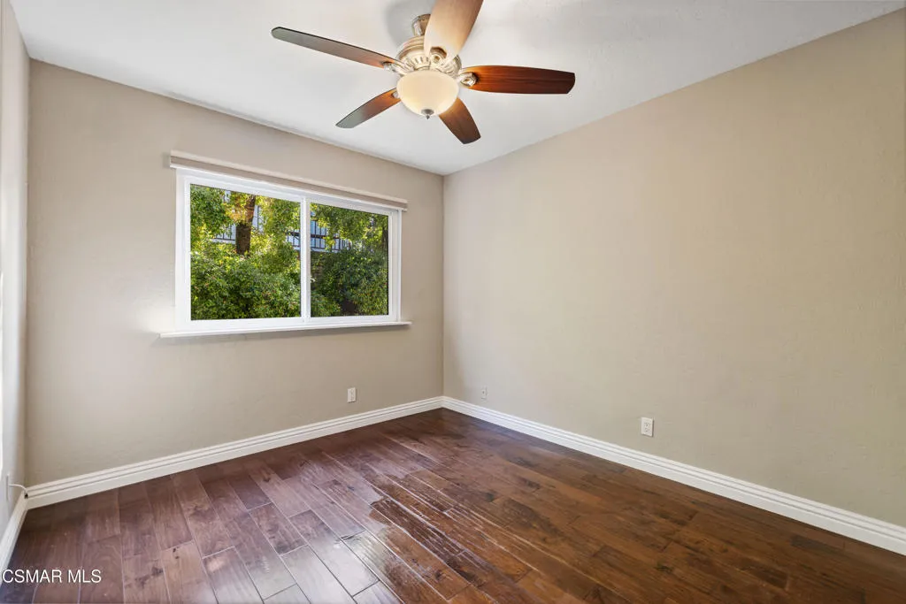 675 Whispering Oaks Place, Newbury Park, California 91320 home-pic-40
