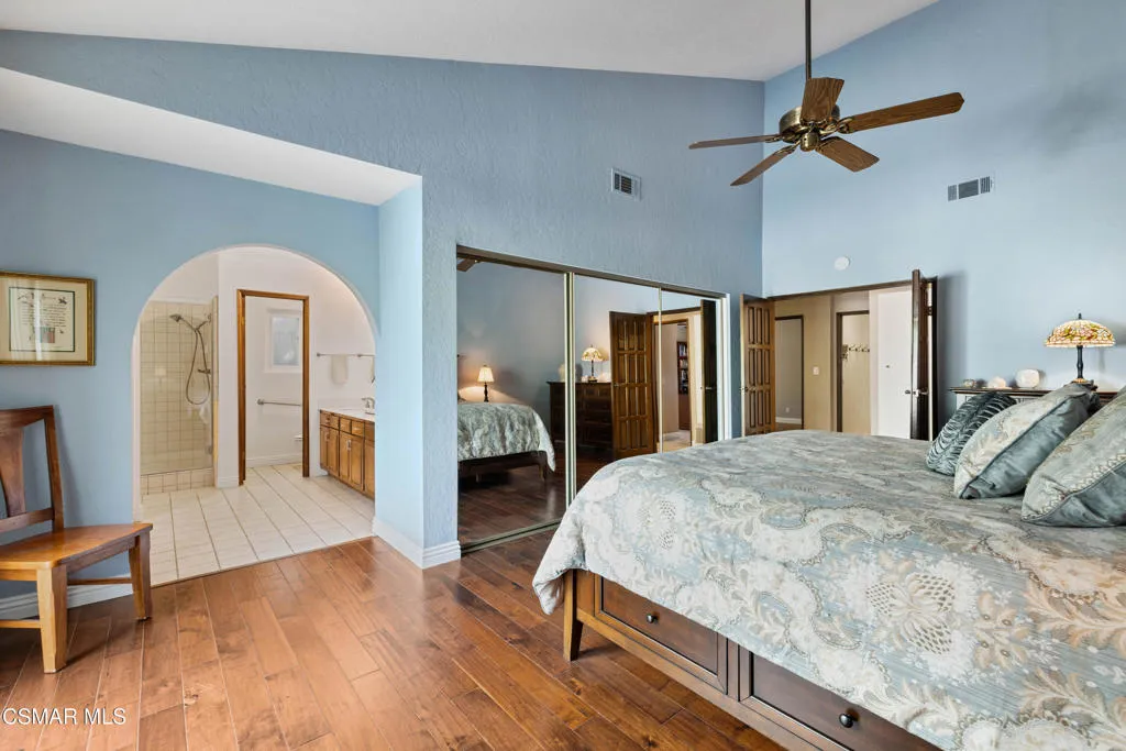 675 Whispering Oaks Place, Newbury Park, California 91320 home-pic-35
