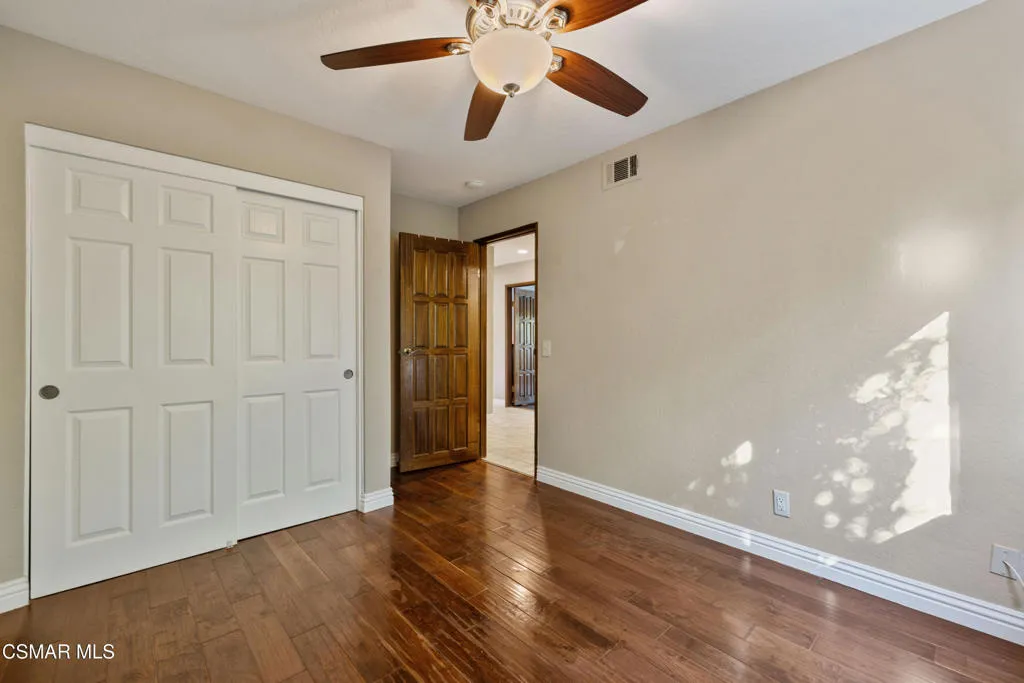 675 Whispering Oaks Place, Newbury Park, California 91320 home-pic-41