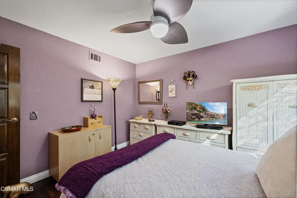 675 Whispering Oaks Place, Newbury Park, California 91320 home-pic-46