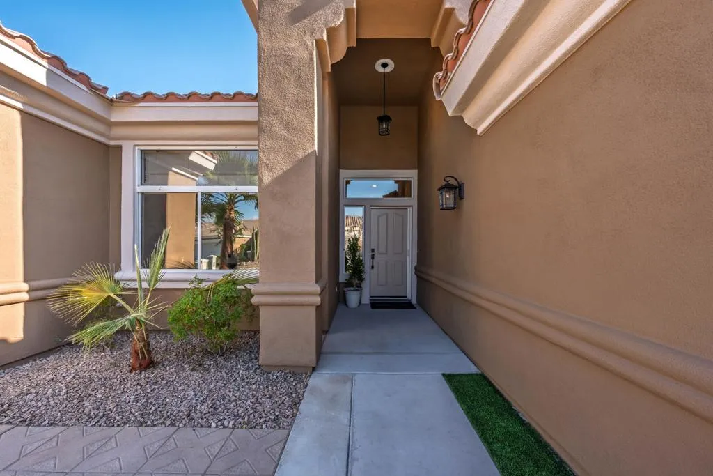 36598 Fan Palm Way, Palm Desert, California 92211 home-pic-28