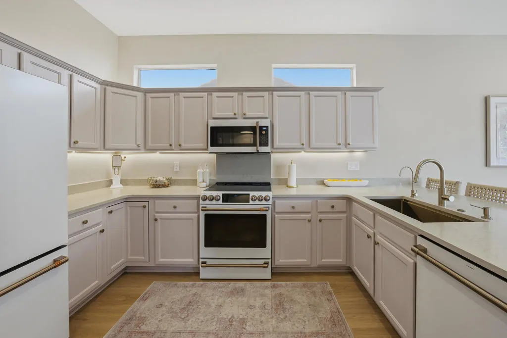 36598 Fan Palm Way, Palm Desert, California 92211 home-pic-9