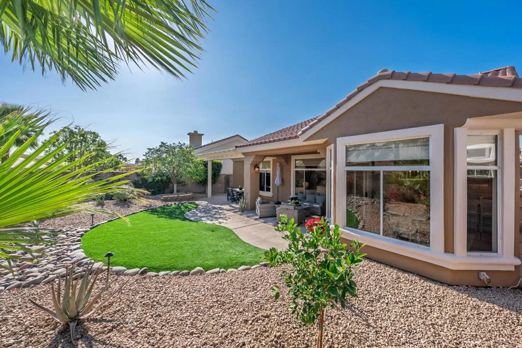 36598 Fan Palm Way, Palm Desert, California 92211 home-pic-25