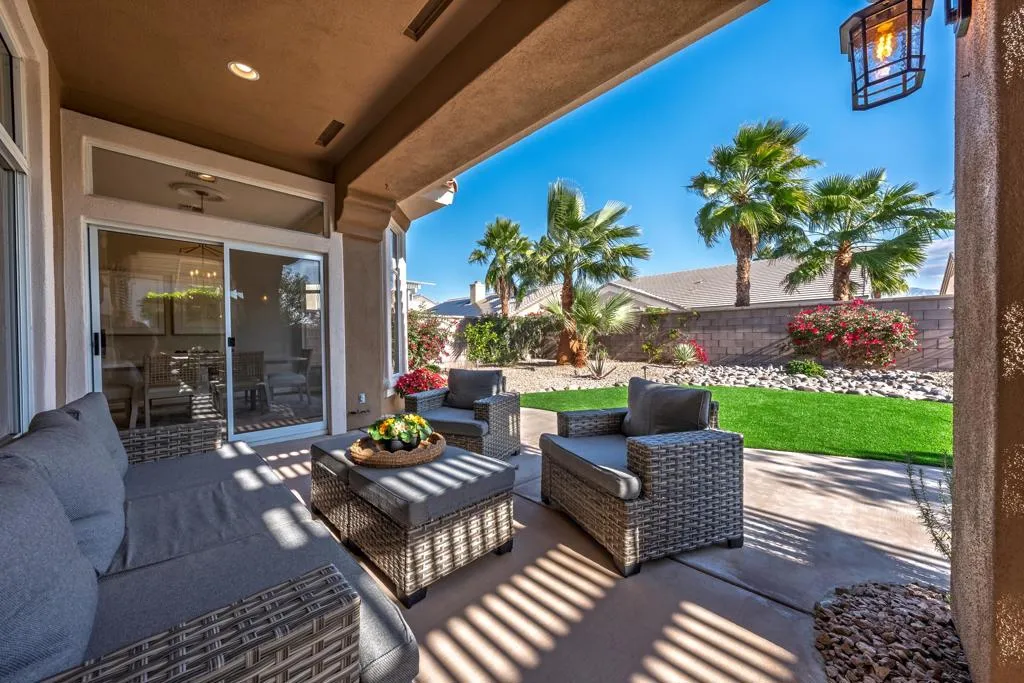 36598 Fan Palm Way, Palm Desert, California 92211 home-pic-27