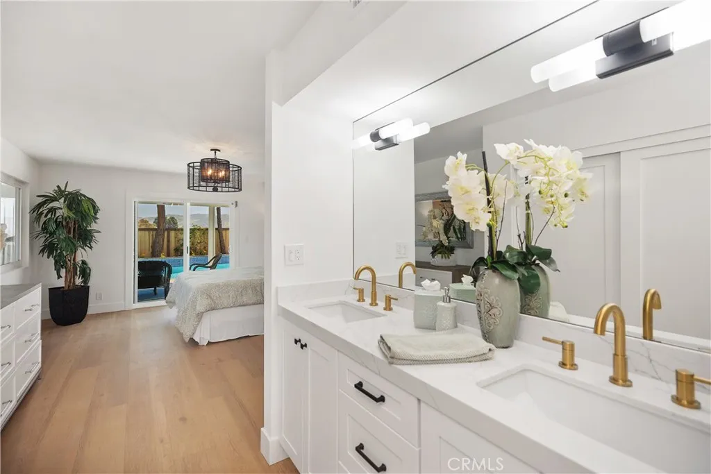 32862 Bluffside, Dana Point, California 92629 home-pic-32