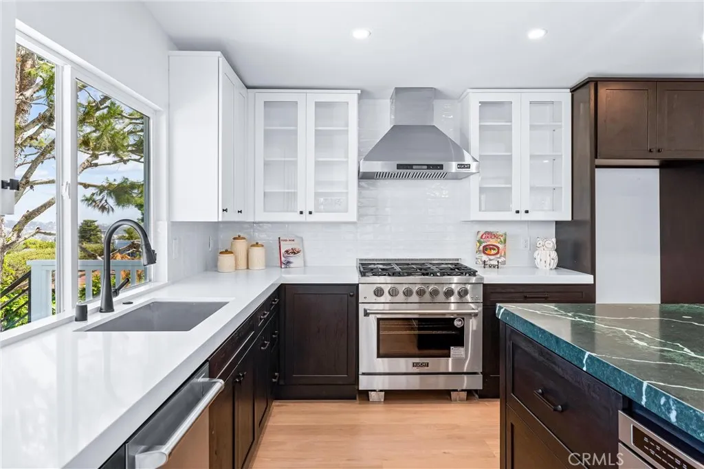 32862 Bluffside, Dana Point, California 92629 home-pic-23