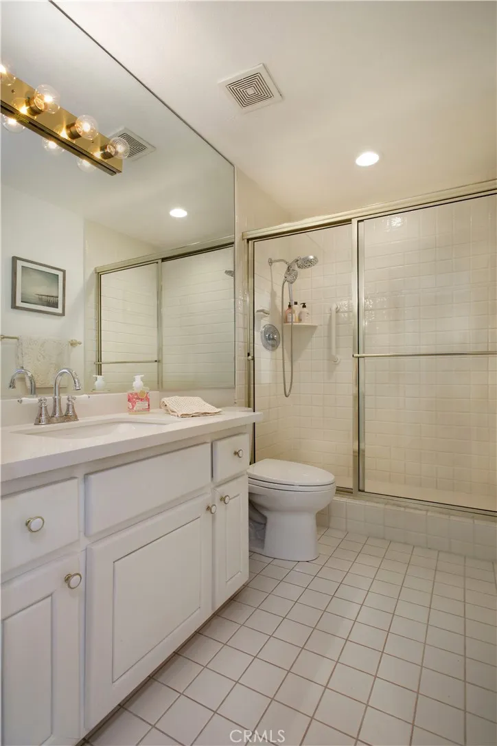31216 W Nine Drive 15h, Laguna Niguel, California 92677 home-pic-9