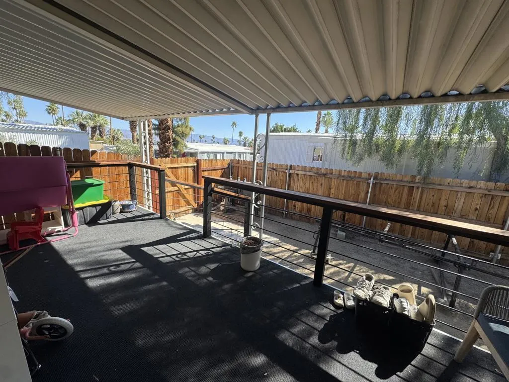 20-Ocotillo Exterior